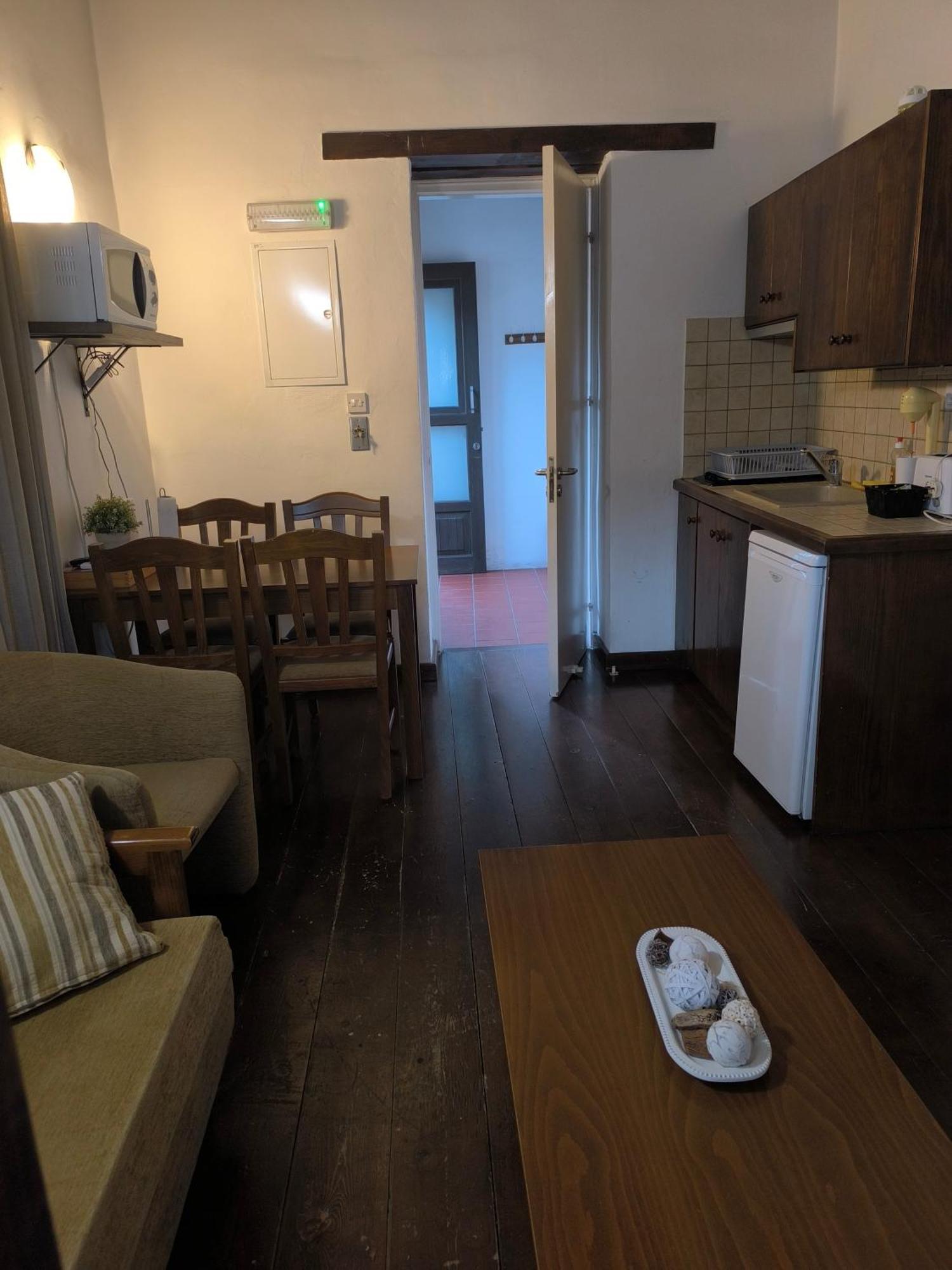 Enipnion Apartments Kakopetria Eksteriør billede